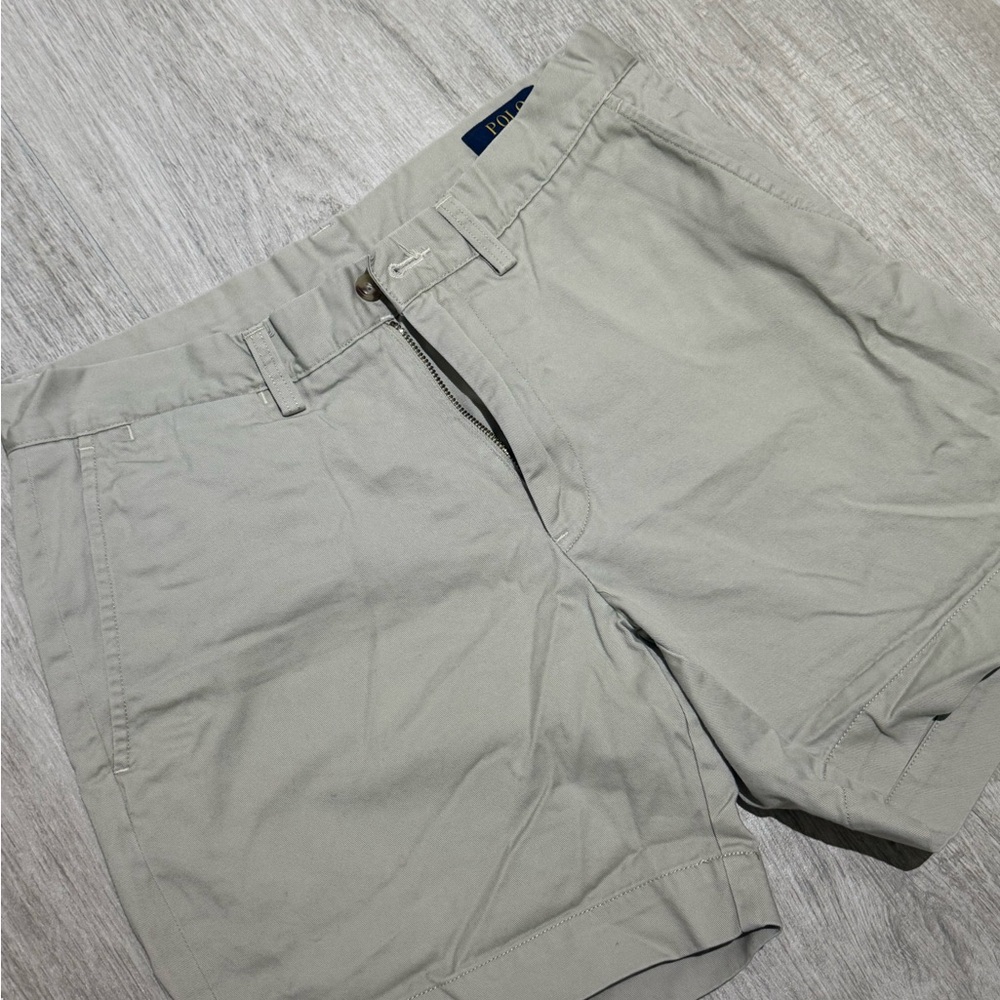 Polo Ralph Lauren Men's Classic Tan Shorts size 30. Classic for 6 in shorts - Picture 2 of 7